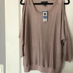 Woman’s so XL INC cold shoulder rose gold top